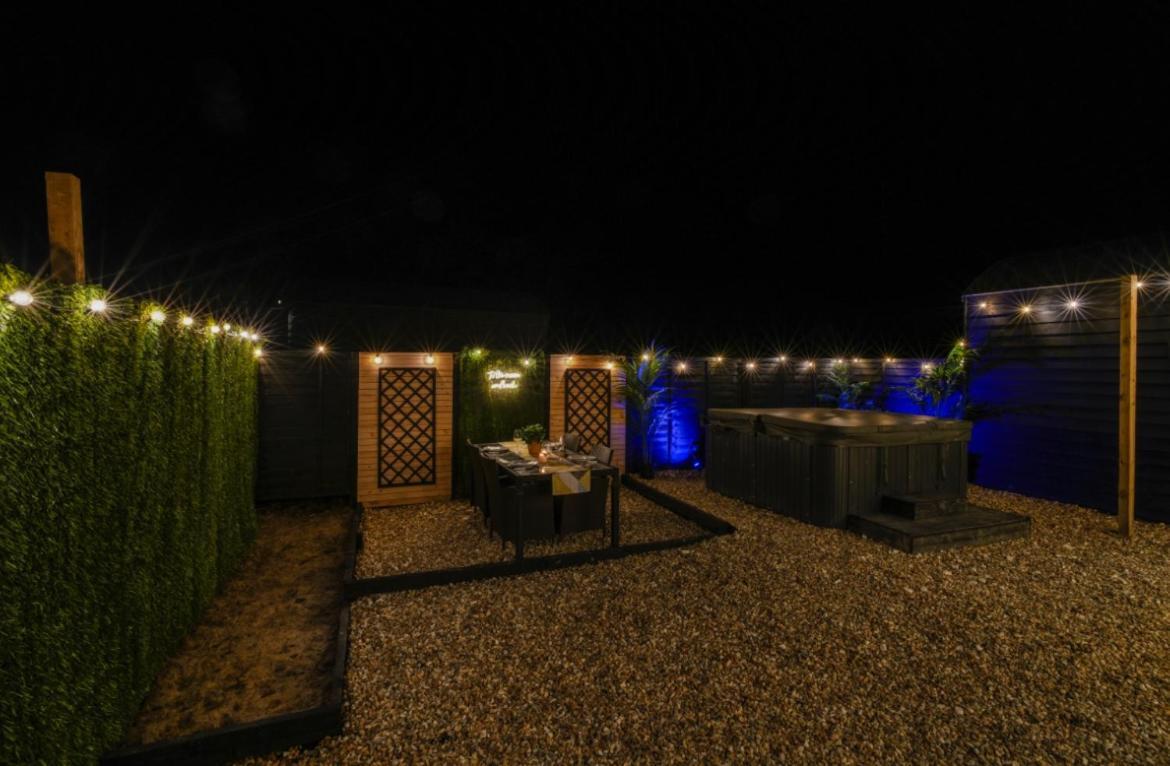 The Lodge At The Outside Inn Mountfield ภายนอก รูปภาพ